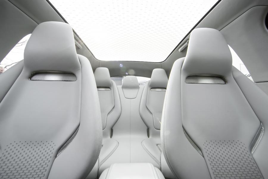 Интерьер Jaguar I-Pace Concept 2016 года  (фото 86 из 91)